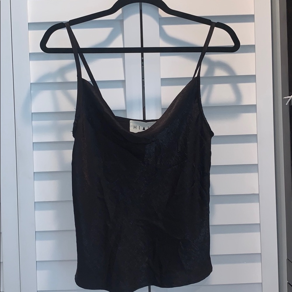 black tank - Picture 5 of 6